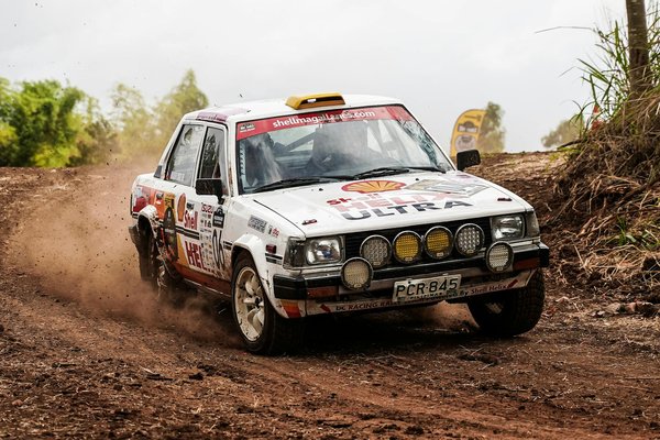 Antidérapant bateau : solutions pour un pont sécurisé et durable